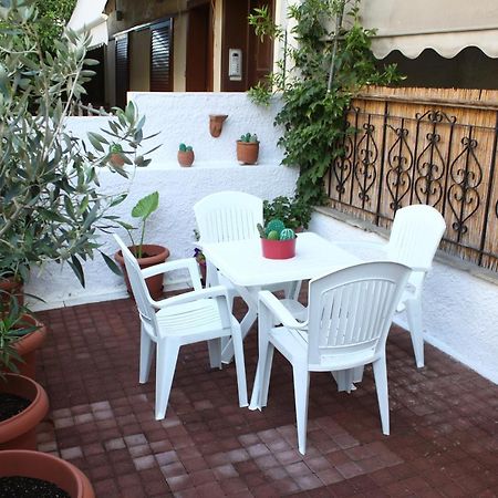 Sweet Stone Apartment In Imittos Ateny Zewnętrze zdjęcie