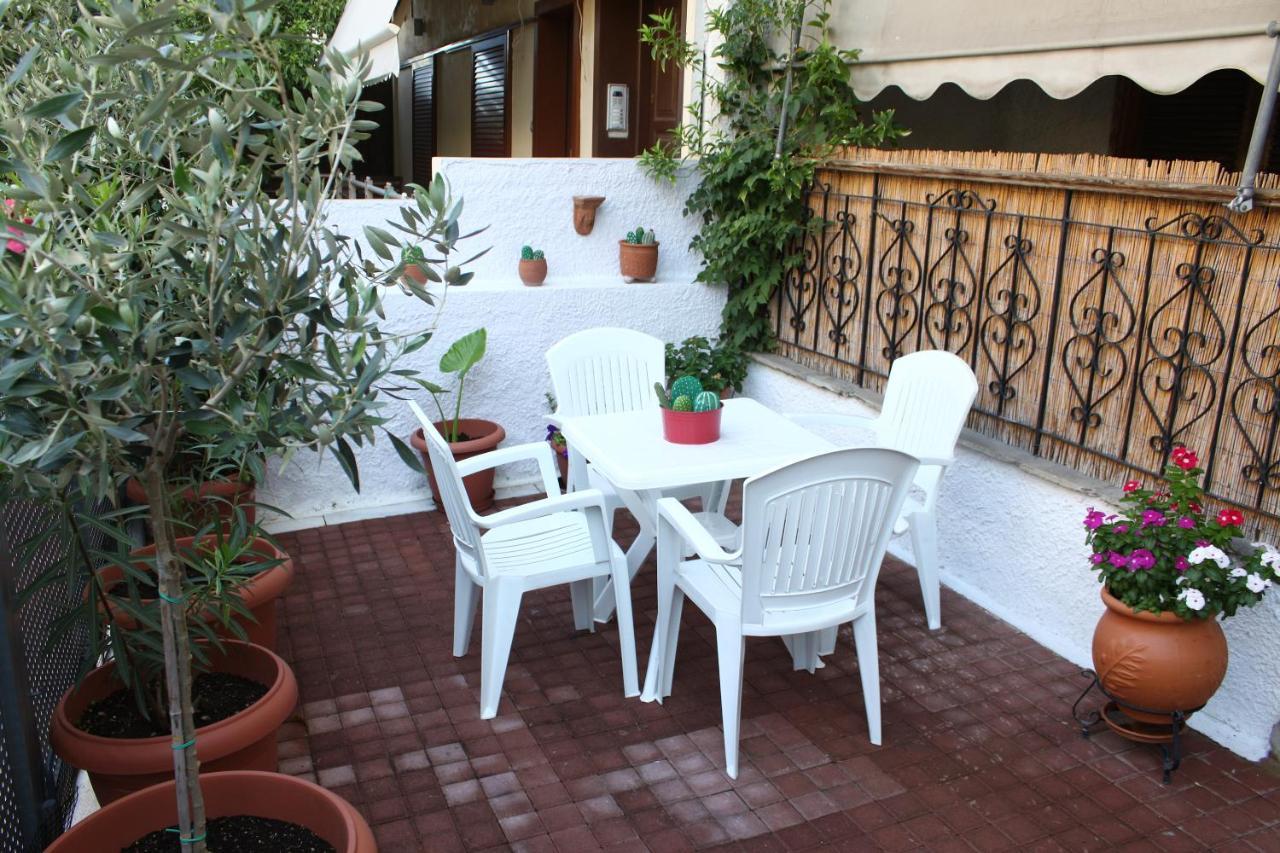 Sweet Stone Apartment In Imittos Ateny Zewnętrze zdjęcie